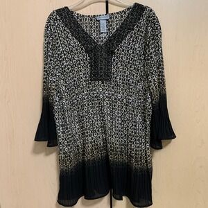 Catherines Women's Embellished Bell Sleeve Tunic Black Beige Plus Size 1X 18/20W